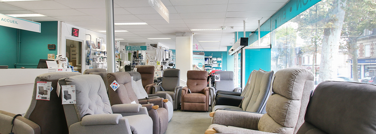 Bastide le Confort Médical Soissons interieur magasin fauteuils releveurs